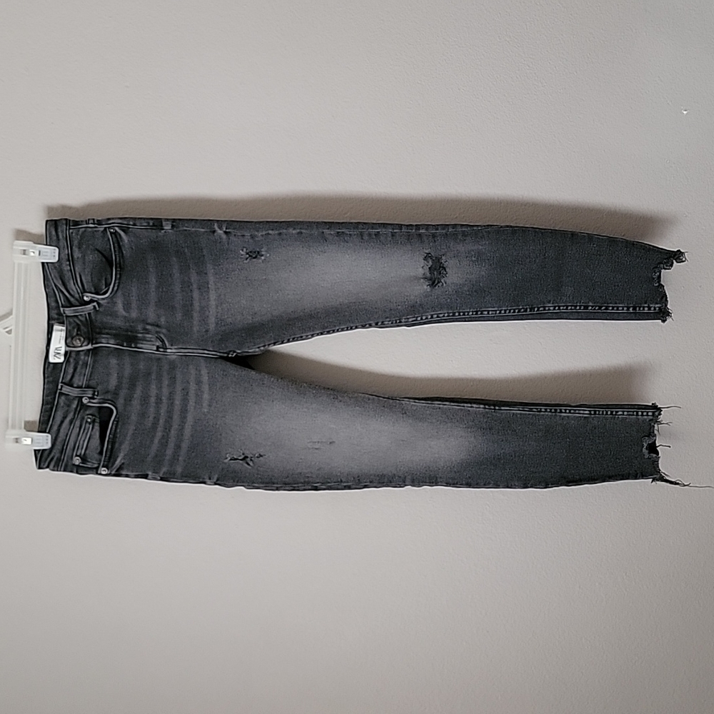 Zara raw hem skinny stretch jeans, 6